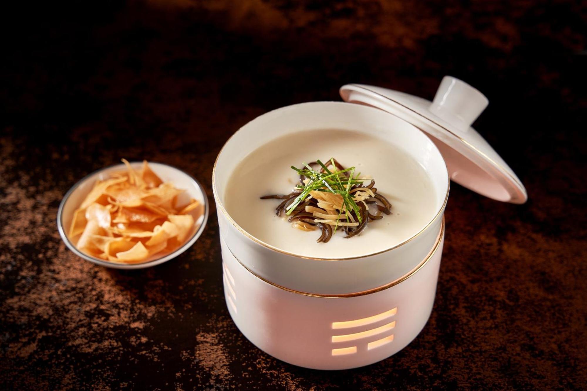 Regent Chongqing - Complimentary 1St Round Mini Bar Daily Hotel Exterior photo